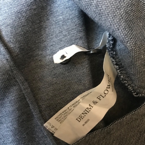 Denim & Flowers Slim Fit, Stretch KNIT Button Down XL - Picture 3 of 4